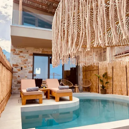 Amo Golden Chrysi Ammoudia