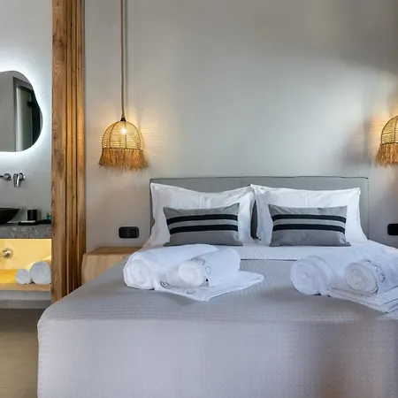 Amo Golden * Chrysi Ammoudia