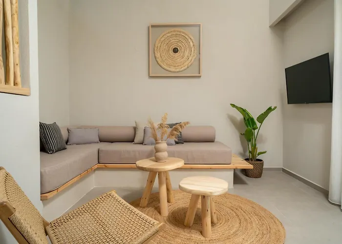 Amo Golden * Χρυσή Αμμουδιά